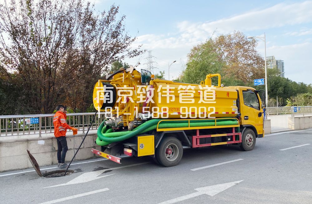 358八卦花园园区管道疏通