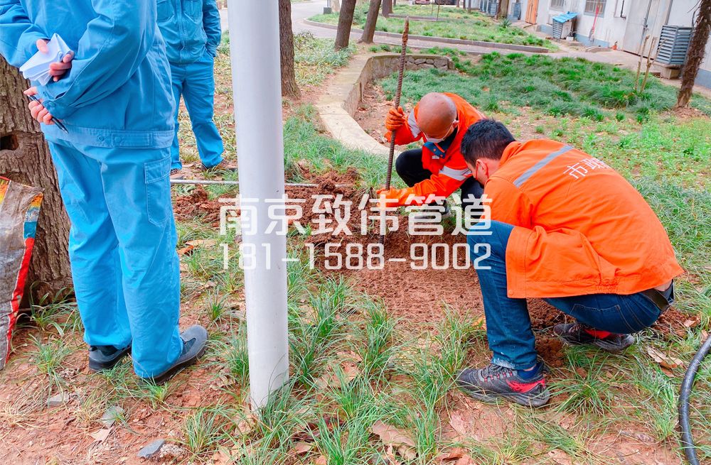 359八卦花园管道井盖定点